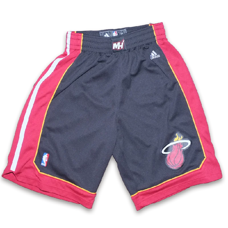 - ​​Christmas pet Christmas clothingadidas Miami Heat NBA Shorts Medium / Large