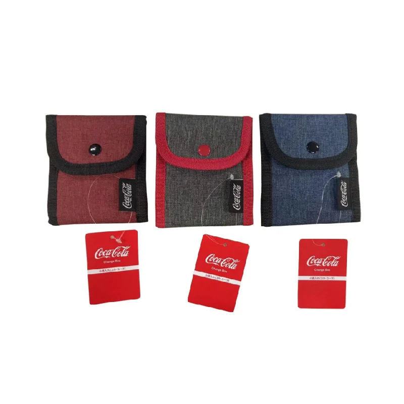 - Pet stroller can be taken on the planeChange Box Coca-Cola