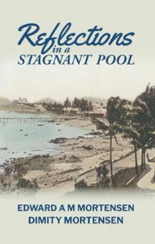 - Foldable and portable cat bagReflections in a Stagnant Pool