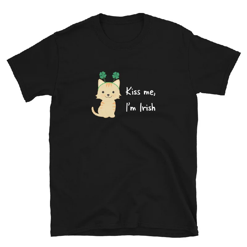 - ​​Christmas pet Christmas clothingKiss Me I'm Irish Cat T-Shirt