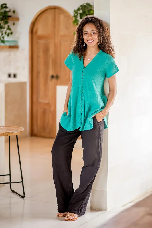 - Foldable and portable cat bagTurquoise Flair Cotton V-Neck Blouse with Coconut Shell Buttons - Foldable and portable cat bagTurquoise Flair Cotton V-Neck Blouse with Coconut Shell Buttons