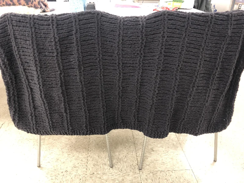 - Custom pet birthday cakeRumour Afghan (Knit)