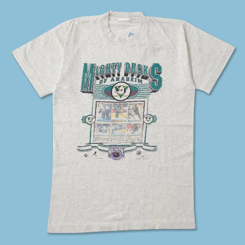  -Anti-scratch sofa protective cover1996 Women's Mighty Ducks T-Shirt Small